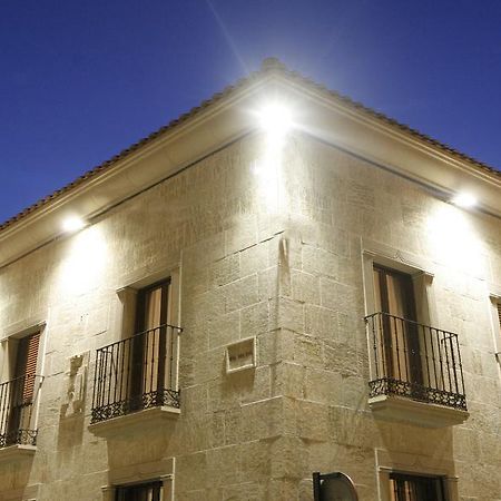 Puerta Del Sol Hotel ซิวดัด-โรดรีโก ภายนอก รูปภาพ
